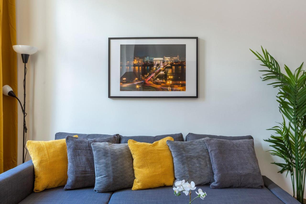 Downtown Cozy Home In The Gozsdu Garden Budapesta Exterior foto