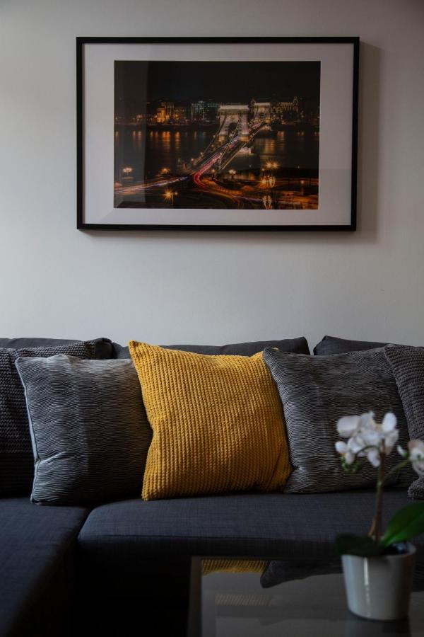 Downtown Cozy Home In The Gozsdu Garden Budapesta Exterior foto